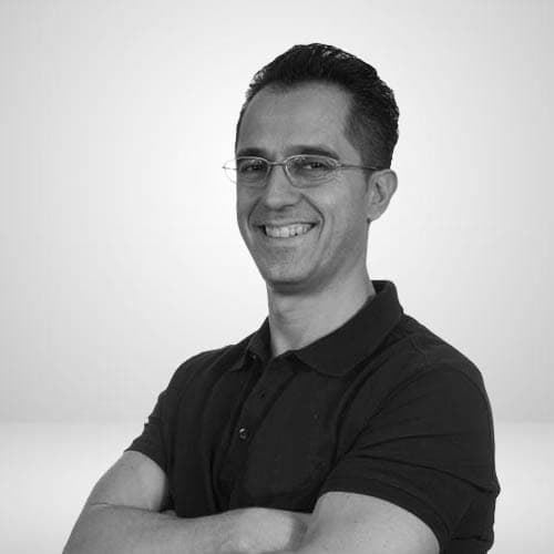 Luca Deidda, osteopata e ricercatore, fondatore del metodo Posturologia Integrata e inventore di brevetti riabilitativi.